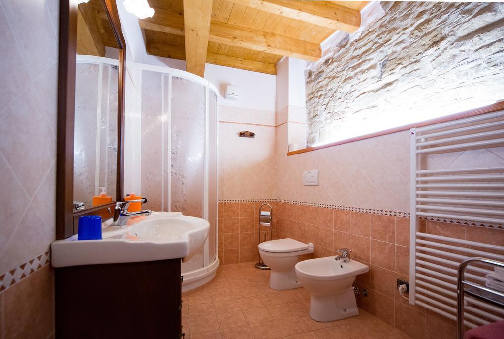 Villa Il Nido Delle Rondini Testico Exterior foto