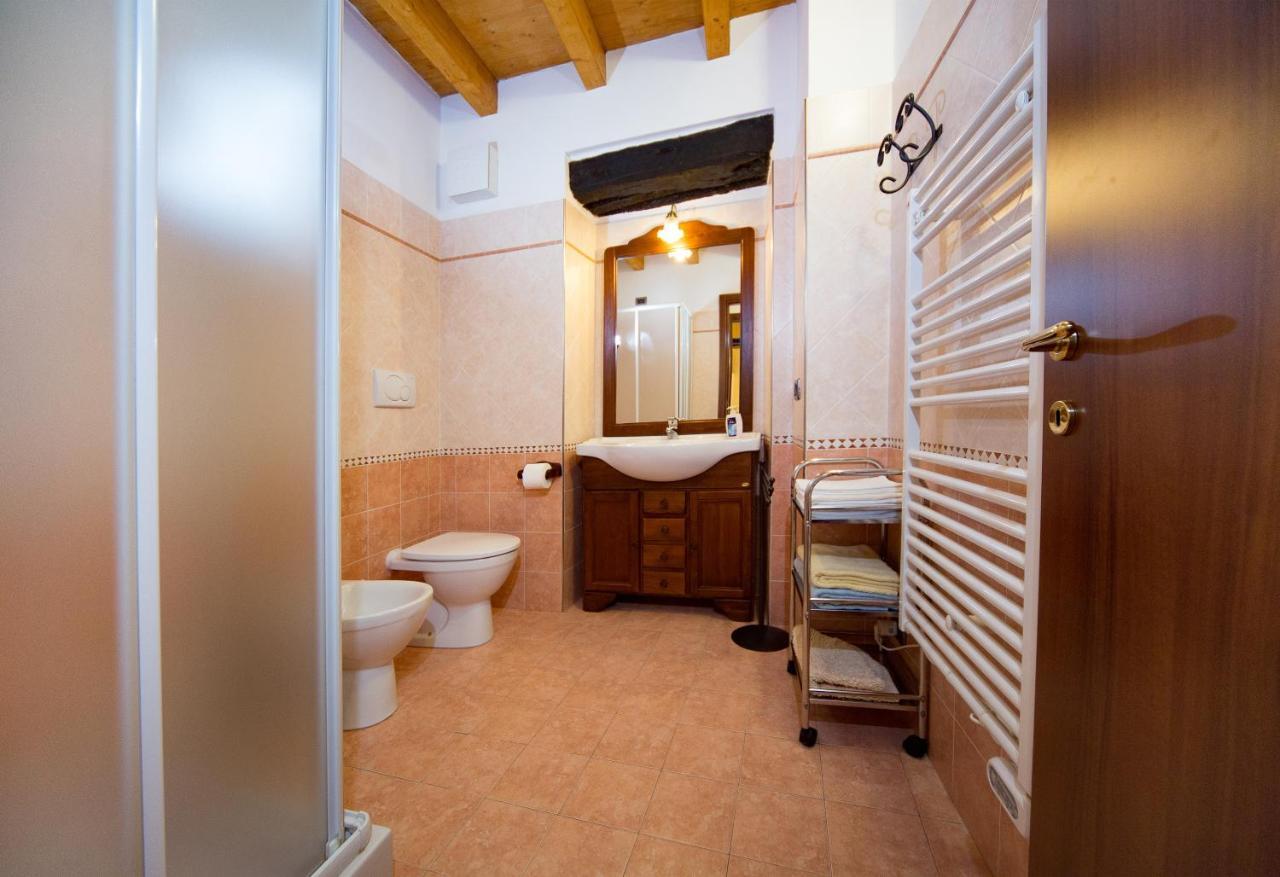 Villa Il Nido Delle Rondini Testico Exterior foto