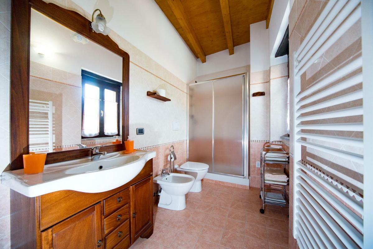 Villa Il Nido Delle Rondini Testico Exterior foto